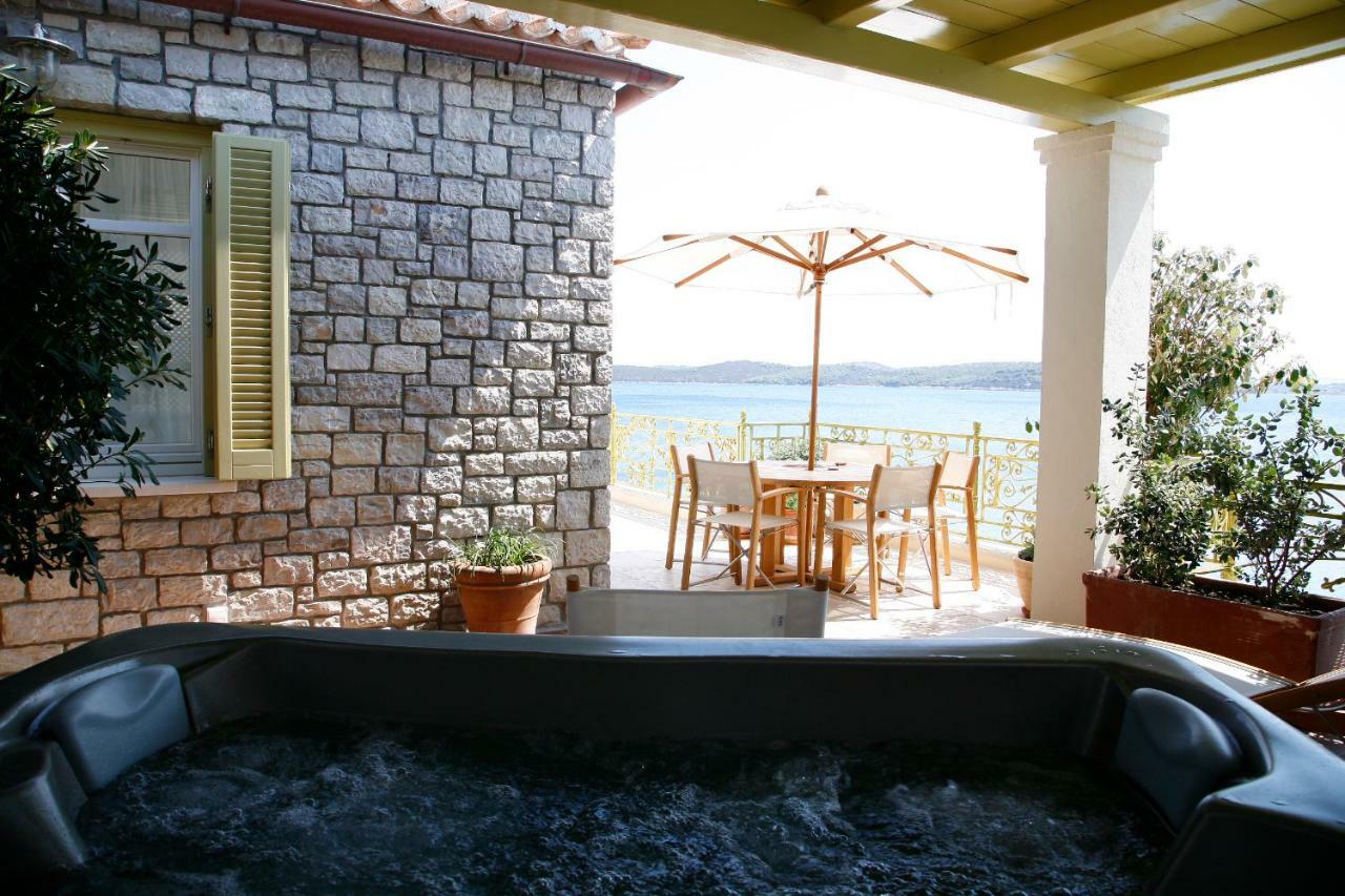Mourayio Bed & Breakfast Ermioni Exterior photo